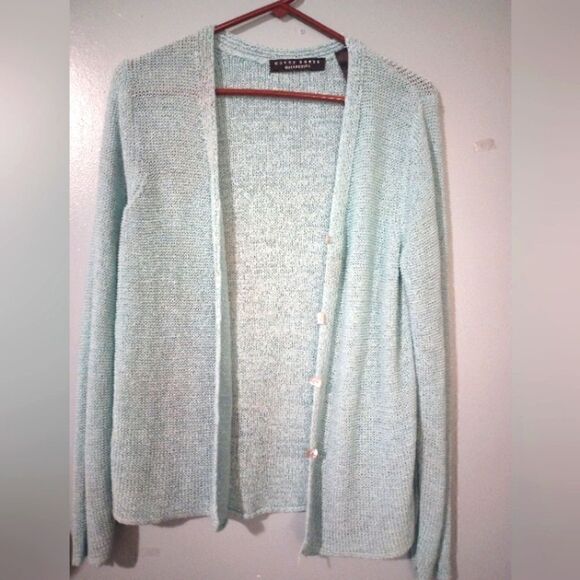 Open acrylic knit cardigan with pearlized  accent buttons - Picture 2 of 9
